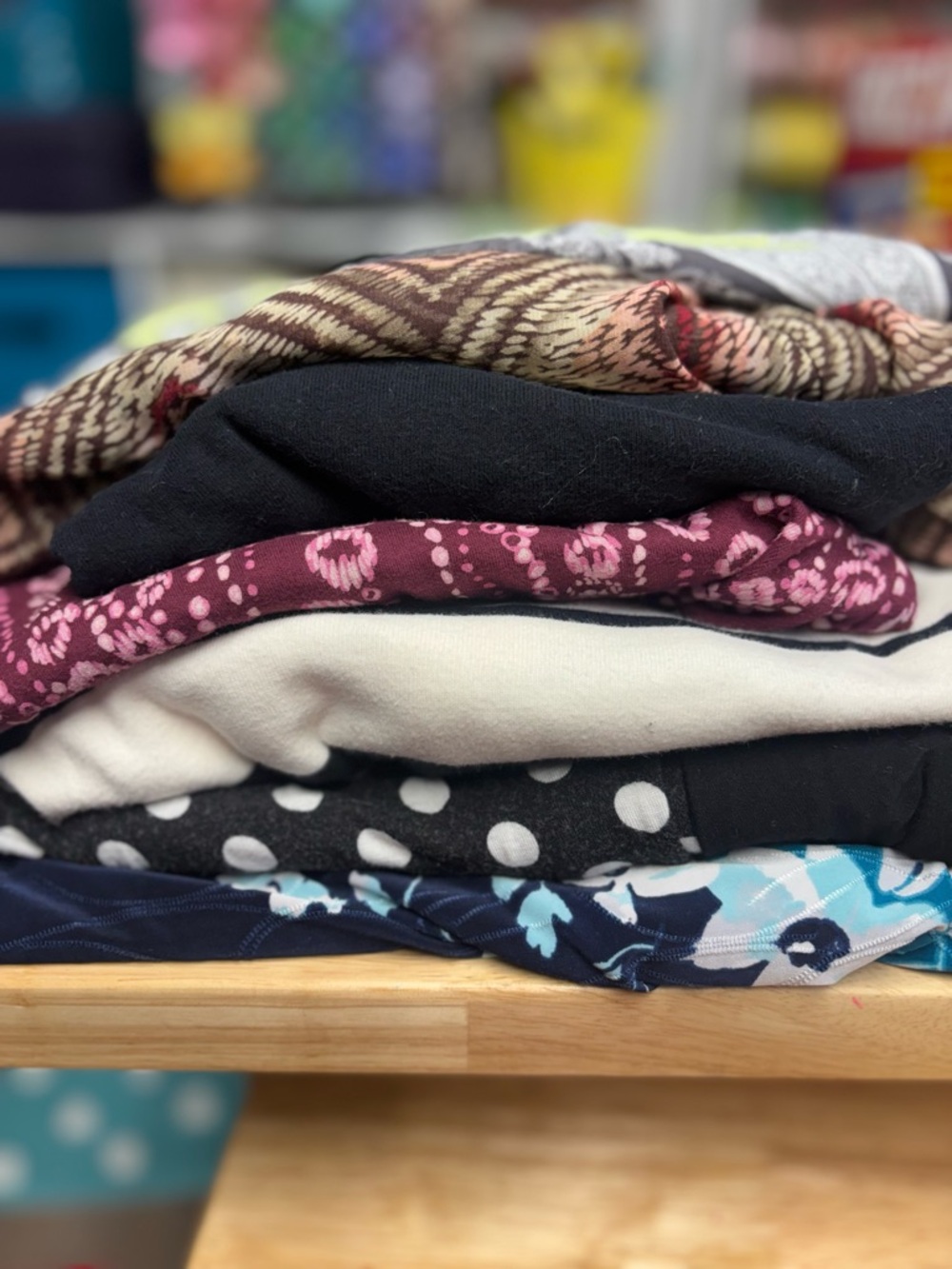 croft & barrow Mixed Women’s Tops Stack of 7  - Black, White, Maroon, Navy